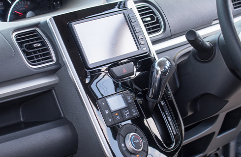 あなたのクルマを進化させるカスタムメニュー